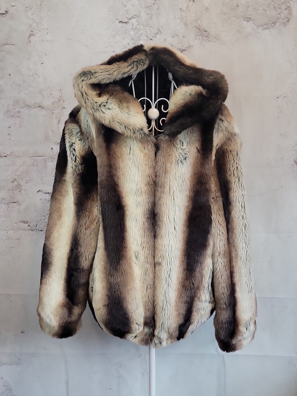 Fabulous Furs Chinchila Faux Fur Hooded Jacket in Brown & Cream Womens Size XL